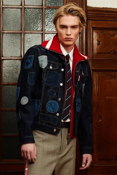 Look 35